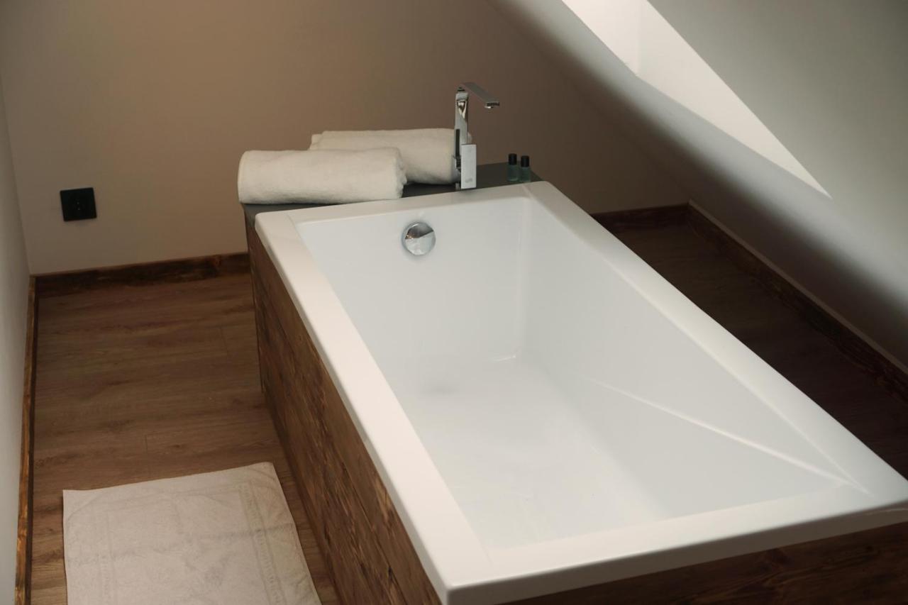 Kamienica Na Nowo Apartamenty Warszawska Mragowo Ngoại thất bức ảnh